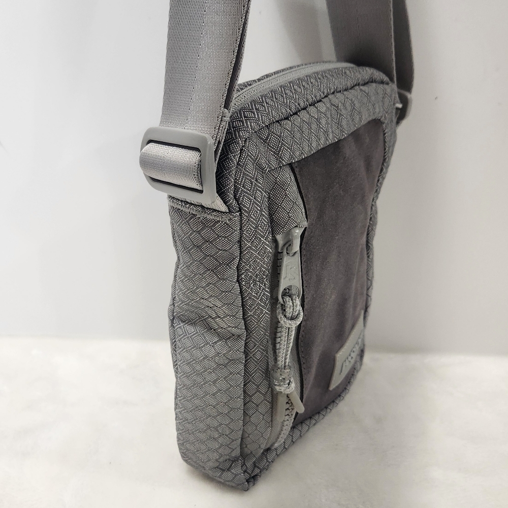 Jansport Ascent Weekender Suede Gray Shadow Geometric Crossbody Shoulder Bag - Picture 9 of 13